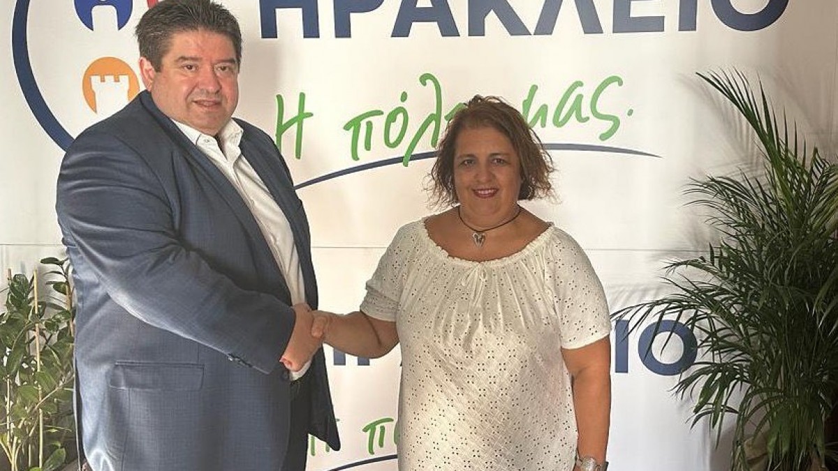 Η Πάτρα Τζανάκη στο πλευρό του Μιχάλη Καραμαλάκη